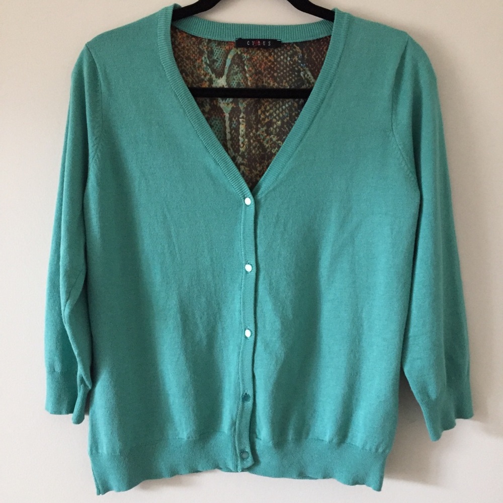 Cyrus Green With Snake Print Knit/Chiffon 3/4 Sleeve V-Neck Cardigan Size US L